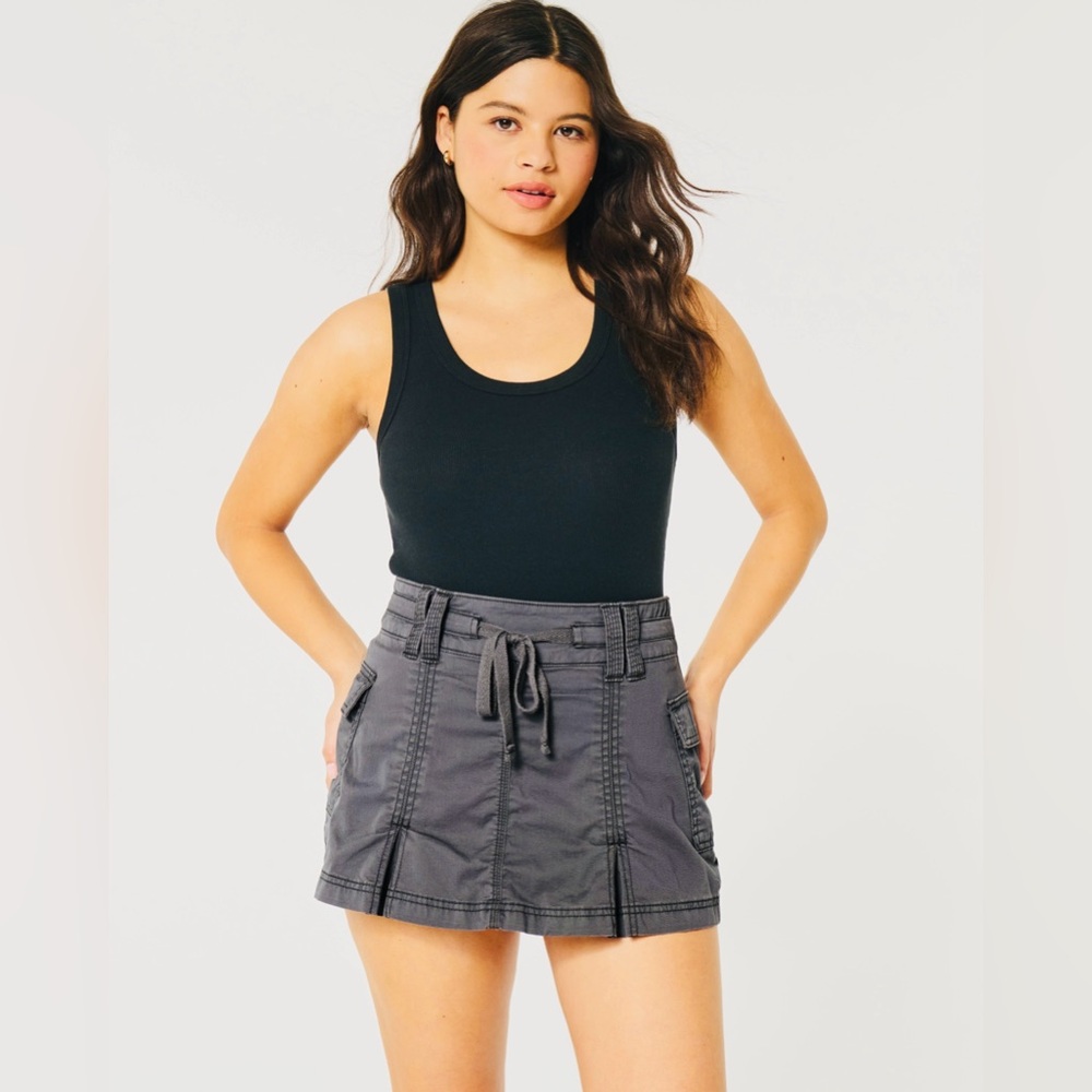 🌻 Hollister Cargo Skort - Picture 4 of 4
